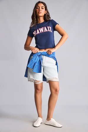 DeFacto Fitted Bisiklet Yaka Hawaii Baskılı Ribana Kısa Kollu Crop Tişört I5341AX26HSNV241