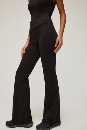 Defacto C9192AXBK81 Siyah Esnek Kumaş Airtech Flare Fit İspanyol Paça Beli Saran Sporcu Pantolon