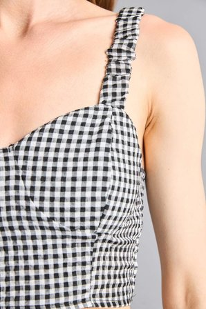 DeFacto Fıtted Gofre Dokulu Kalp Yaka Pötikareli Crop Siyah Bluz H8864AX26SMBK81