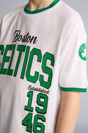 DeFacto %100 Pamuk NBA Boston Celtıcs New Regular Fıt Bisiklet Yaka Kısa Kollu Tişört Erkek Çocuk H2899A826HSWT34