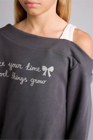 Regular Fıt Omzu Açık Slogan Baskılı Sweatshirt Kumaşı Sweatshirt Kız Çocuk