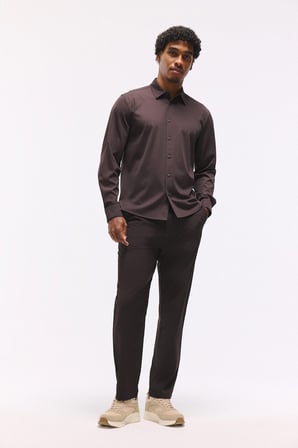 Slim Fit Klasik Yaka Uzun Kollu Gömlek