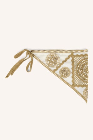 Kadın Pamuklu Nakışlı Üçgen Bandana