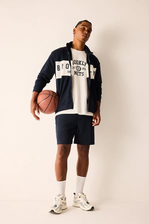 DeFacto NBA Lisanslı Brooklyn Nets Standart Fıt Dik Yaka Fermuarlı Sweat Hırka H7734AX26AUNV253