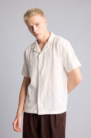 DeFacto Regular Fit Apaş Yaka Yazlık Kısa Kollu Gömlek E0790AX26SMER83