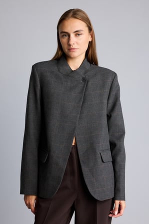 Asimetrik Hakim Yaka Blazer Ceket