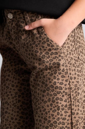 DeFacto Leopar Desenli Baggy Fit Esnek Bantlı Paça Gabardin Pantolon Kız Çocuk I1701A826AUBN335