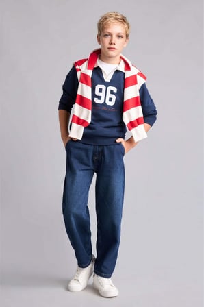 DeFacto Oversıze Gömlek Yaka Kolej Baskılı Lacivert Sweatshirt Erkek Çocuk H9832A826AUNV241