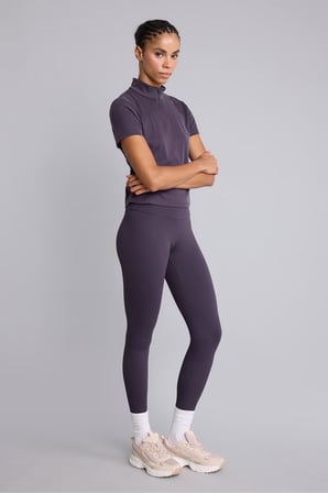 Standart Fit Yarım Fermuarlı Dik Yaka Sporcu Kısa Kollu Basic Tişört