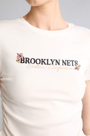 DeFacto %100 Pamuk NBA Brooklyn Nets Slım Fıt Bisiklet Yaka Sporcu Ribana Kısa Kollu Tişört G9458AX26SMER105