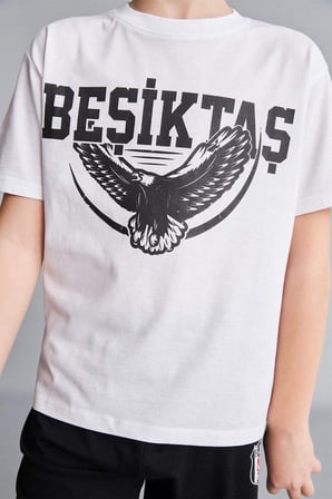 Beşiktaş Kısa Kollu Pijama Üst Şort Pijama Alt 2'li Pijama Takımı Erkek Çocuk