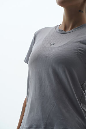 Gri Rahat Kesim Kısa Kollu Kadın Spor Tişörtü