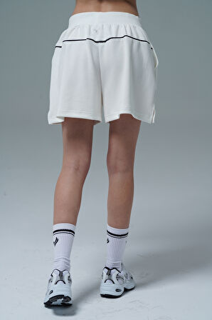 Soft Touch - Bej Rahat Kesim Modal Kumaşlı Kadın Spor Şortu