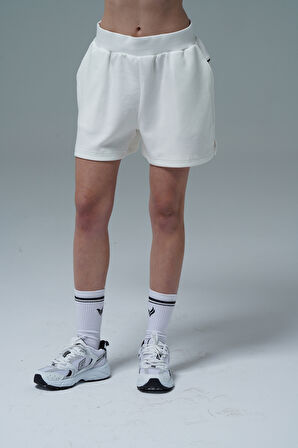 Soft Touch - Bej Rahat Kesim Modal Kumaşlı Kadın Spor Şortu