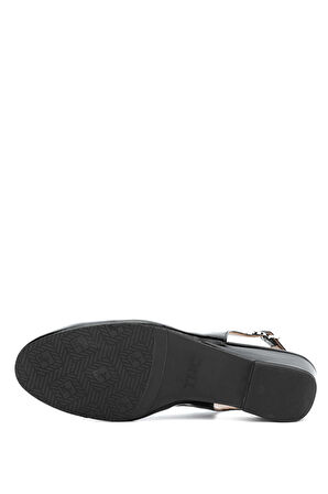 Tamer Tanca Kadın Hakiki Deri Siyah Rugan Topuklu Sandalet 33 7320 BN SNDLT Y24 SIYAH KRSK RGN