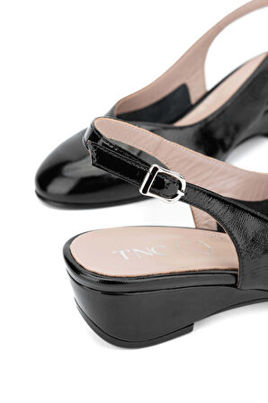 Tamer Tanca Kadın Hakiki Deri Siyah Rugan Topuklu Sandalet 33 7320 BN SNDLT Y24 SIYAH KRSK RGN