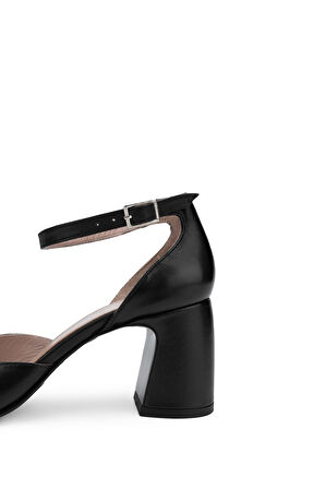 Tamer Tanca Kadın Hakiki Deri Siyah Deri Topuklu Sandalet 33 7658 BN SNDLT Y24 SIYAH DR