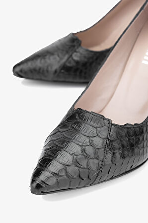 Valmenti Zeta Kadın Siyah Hakiki Deri Topuklu Ayakkabı 33 2300 BN AYK Y24