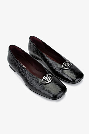 Valmenti Kadın Hakiki Deri Siyah Rugan Babet Ayakkabı 1046 3472 BN AYK SK24-25 SIYAH KRSK RGN