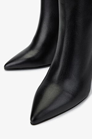 Valmenti Kadın . Siyah Deri Topuklu Bot 1052 285 BN BOT SK24-25 SIYAH DR