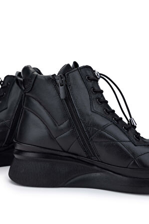 Tamer Tanca Kadın Hakiki Deri Siyah Deri Casual Bot 824 3559 BN BOT SK24-25 SIYAH DR