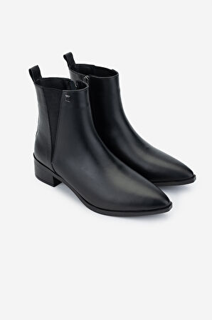 Valmenti Kadın Siyah Deri Topuklu Bot 1054 12 BN BOT SK24-25 SIYAH DR