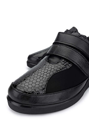 Tamer Tanca Kadın Hakiki Deri Siyah Rugan Casual Ayakkabı 1057 05 BN AYK SK24-25 SYH RGN/SCUBA