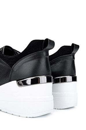 Tamer Tanca Kadın Hakiki Deri Siyah Deri Sneakers & Spor Ayakkabı 1063 04 BN AYK SK24-25 SIYAH DR