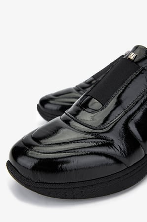 Valmenti Kadın . Siyah Rugan Sneakers & Spor Ayakkabı 1065 161-1184 BN AYK SK24-25 SIYAH KRSK RGN