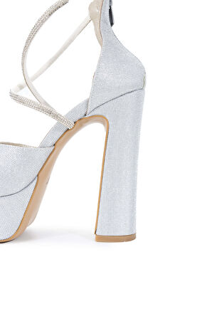 Tamer Tanca Kadın Hakiki Deri Gri Topuklu Ayakkabı 1065 223-551 BN AYK SK24-25 GUMUS GLTTR