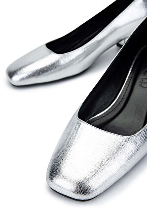 Tamer Tanca Kadın Hakiki Deri Gri Topuklu Ayakkabı 942 011 BN AYK SK24-25 GUMUS