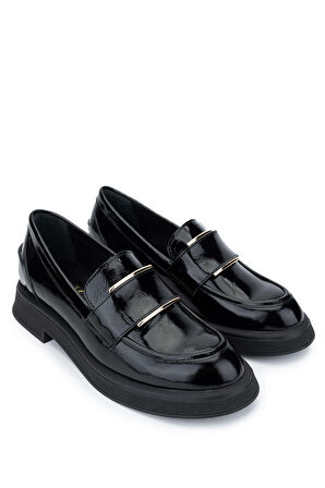 Tamer Tanca Kadın Hakiki Deri Siyah Rugan Loafer Ayakkabı 1066 2305 BN AYK SK24-25 SIYAH KRSK RGN