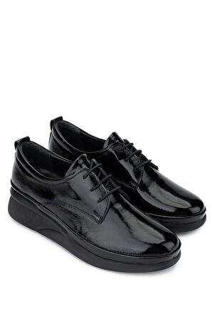 Tamer Tanca Kadın Hakiki Deri Siyah Rugan Casual Ayakkabı 1071 SL500 BN AYK SK24-25 SIYAH RGN