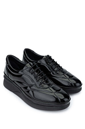 Tamer Tanca Kadın Hakiki Deri Siyah Rugan Casual Ayakkabı 1071 SL501 BN AYK SK24-25 SIYAH RGN