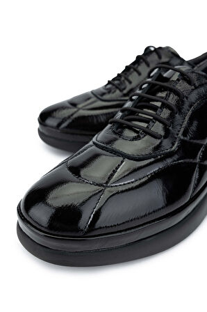 Tamer Tanca Kadın Hakiki Deri Siyah Rugan Casual Ayakkabı 1071 SL501 BN AYK SK24-25 SIYAH RGN