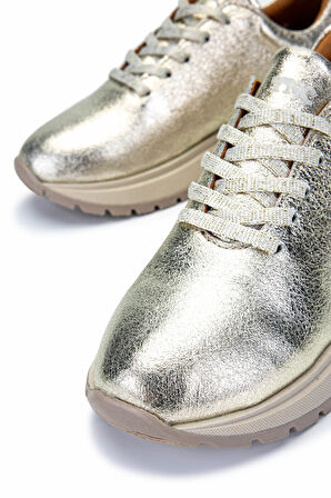 Tamer Tanca Kadın Hakiki Deri Altın Rugan Sneakers & Spor Ayakkabı 1071 I900 BN AYK SK24-25 ALTIN KRSK RGN