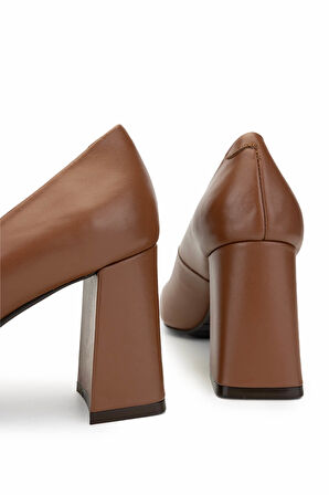 Tamer Tanca Kadın Hakiki Deri Taba Topuklu Ayakkabı 1078 24594 BN AYK SK24-25 K.TABA DR