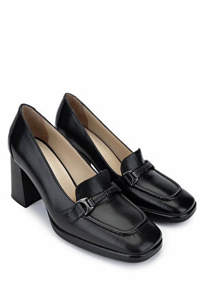 Tamer Tanca Kadın Hakiki Deri Siyah Deri Topuklu Ayakkabı 1078 25074 BN AYK SK24-25 SIYAH DR