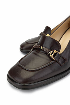 Tamer Tanca Kadın Hakiki Deri Kahverengi Topuklu Ayakkabı 1078 25074 BN AYK SK24-25 KAHVE DR