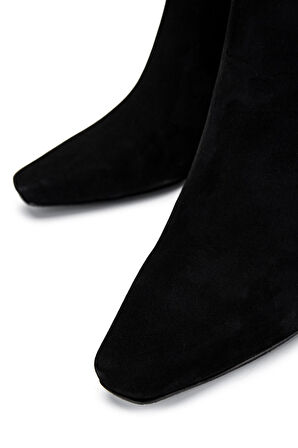 Tamer Tanca Kadın Hakiki Deri Siyah Süet Topuklu Bot 1078 02 BN BOT SK24-25 SIYAH SUET