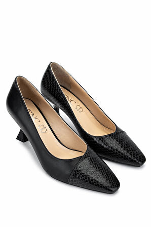 Tamer Tanca Kadın Hakiki Deri Siyah Topuklu Ayakkabı 1027 0199 BN AYK SK24-25 SYH DR/LZRD