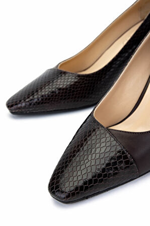 Tamer Tanca Kadın Hakiki Deri Kahverengi Topuklu Ayakkabı 1027 0199 BN AYK SK24-25 KHV DR/LZRD