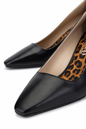 Tamer Tanca Kadın Hakiki Deri Siyah Deri Topuklu Ayakkabı 1027 0198 BN AYK SK24-25 SIYAH DR