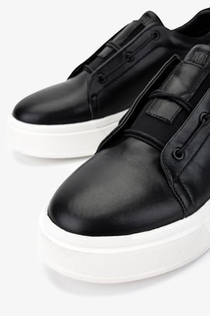 Valmenti Erkek Hakiki Deri Siyah Deri Sneakers & Spor Ayakkabı 298 2963-8223 ERK AYK Y25 SIYAH DR