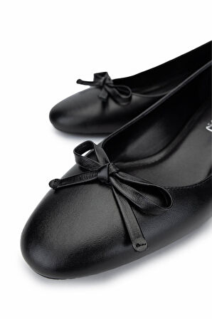 Tamer Tanca Kadın Hakiki Deri Siyah Analin Topuklu Ayakkabı 942 1500 BN AYK Y25 SIYAH ANL