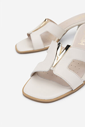 Valmenti Kadın Hakiki Deri Krem Comfort Terlik 611 EL20024 BN TRLK Y25 CREMA