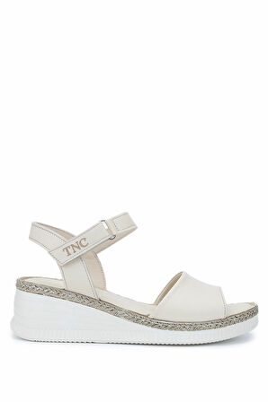 Tamer Tanca Kadın Hakiki Deri Bej Comfort Sandalet 1107 108 BN SNDLT Y25 BEJ DR