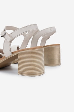 Valmenti Kadın Hakiki Deri Kırık Beyaz Topuklu Sandalet 956 13111 BN SNDLT Y25 OFF WHITE DR