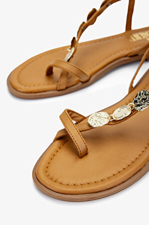 Valmenti Kadın Hakiki Deri Taba Deri Parmak Arası Sandalet 1062 1001 BN SNDLT Y25 TABA DR