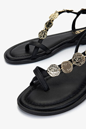 Valmenti Kadın Hakiki Deri Siyah Deri Parmak Arası Sandalet 1062 1001 BN SNDLT Y25 SIYAH DR